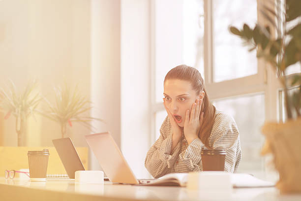 istock Surprised freelance woman 520799114
