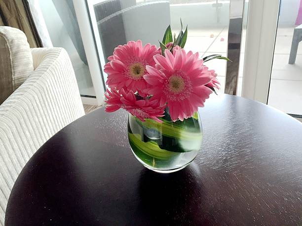 istock Flowers in a Vase 520805135