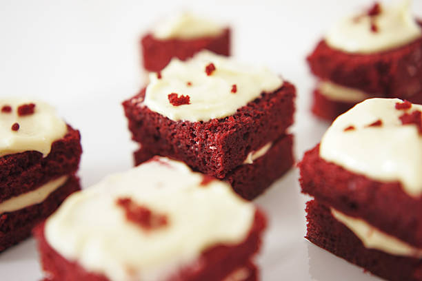 istock Close-up pieces of small chocolate cake 520810363