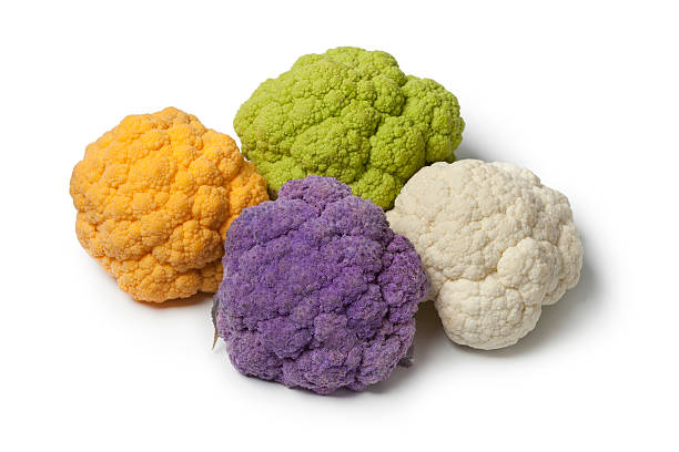 wiele różnych kolorach kalafiory - purple cauliflower zdjęcia i obrazy z banku zdjęć