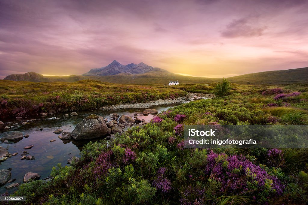 Sligachan río, Escocia - Foto de stock de Escocia libre de derechos