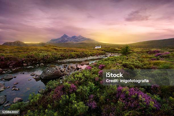 Sligachan Fiume Scozia - Fotografie stock e altre immagini di Scozia - Scozia, Highlands scozzesi, Paesaggio