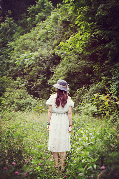 istock Beautiful girl in the forest 520913565