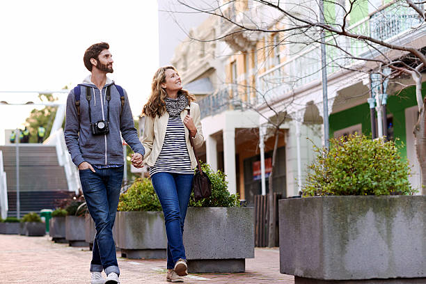 istock travel walking city 520976015