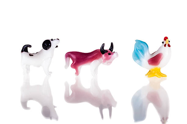 istock Dog bull and chicken 521028125