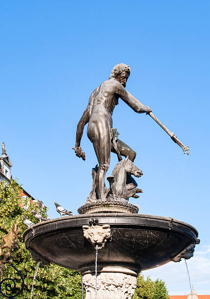 istock Neptune statue and fountain in Gdansk, Poland 521036312