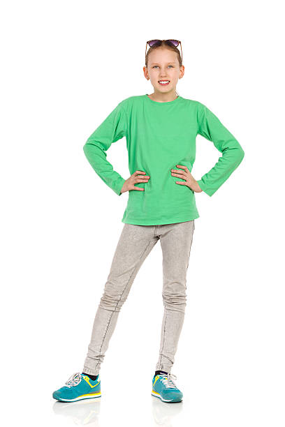 istock Casual Girl Posing With Hands On Hip 521040332