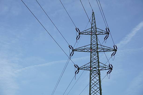 istock Electricity pylon leading electric current and voltage 521046326