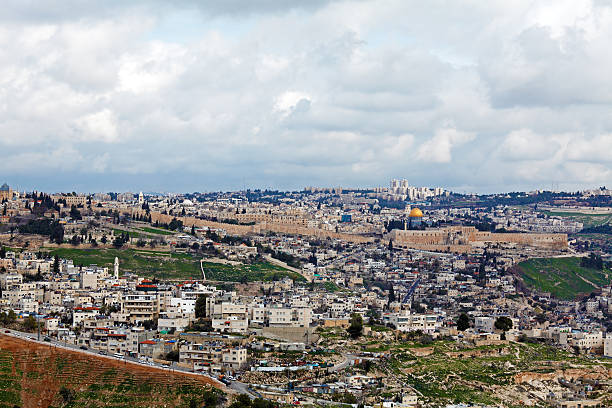 istock Jerusalem Old City and Temple Mount 521109059