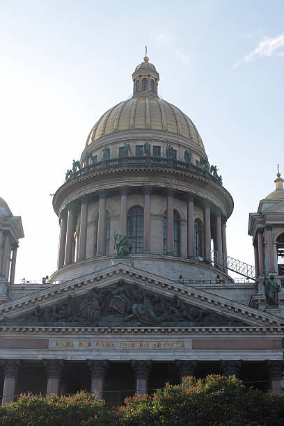 istock Isaac Cathedral in St. Petersburg 521111329