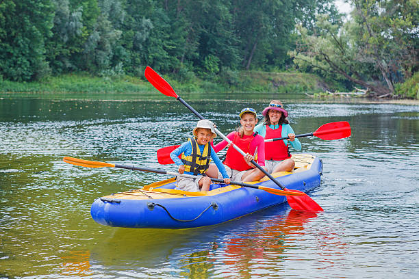 istock Family kayaking on the river 521138908