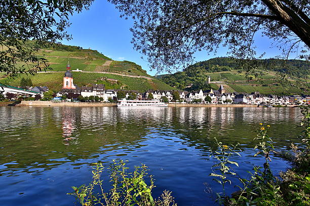 istock Zell an der Mosel 521181697