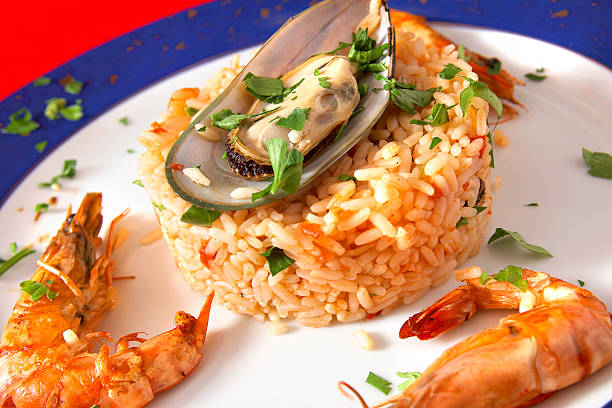 istock Seafood Risotto With Mussel And Shrimps 521182105