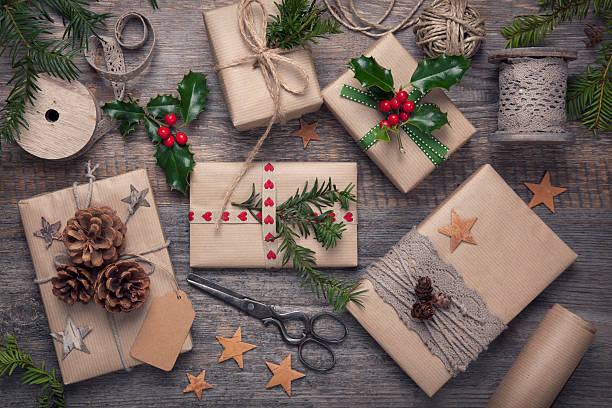 istock Christmas vintage presents 521183571