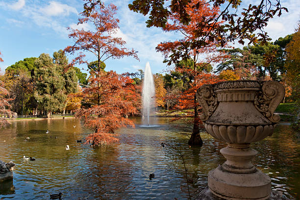 istock Crystal Palace in Retiro Park, Madrid 521186083