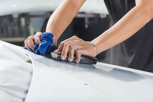 istock Auto body repair series : Sanding putty 521197352