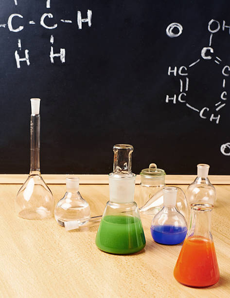 istock Chemistry tubes and vessels composition 521202968
