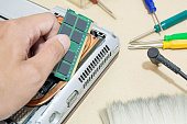 reparatur-computer-notebook-reparieren-laptop-computer.jpg?b=1&s=170x170&k=20&c=2bvjpO18bdCOXyQtCaOR7y0ntQ8oEjJzjfihiPuHgLk=