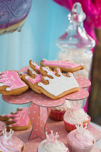 istock Candy jar and fancy milk bottles 521233134