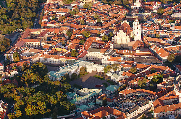 istock Old Town of Vilnius, Lithuania 521245697