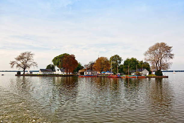 wyspa wilhelmstein w lake steinhude - steinhuder meer zdjęcia i obrazy z banku zdjęć