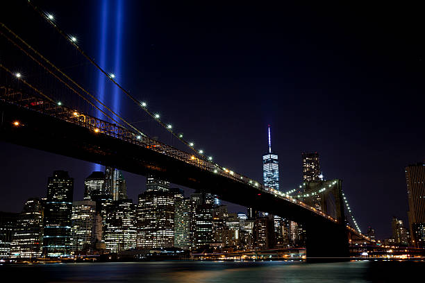 istock Brooklyn Bridge with The Tribute in Light 521292049