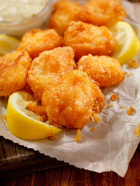 istock Beer Battered Fish Bites with Tarter Sauce 521376436
