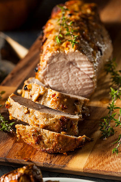 domowy gorące wieprzowina polędwica wołowa - cooked sirloin steak steak green zdjęcia i obrazy z banku zdjęć