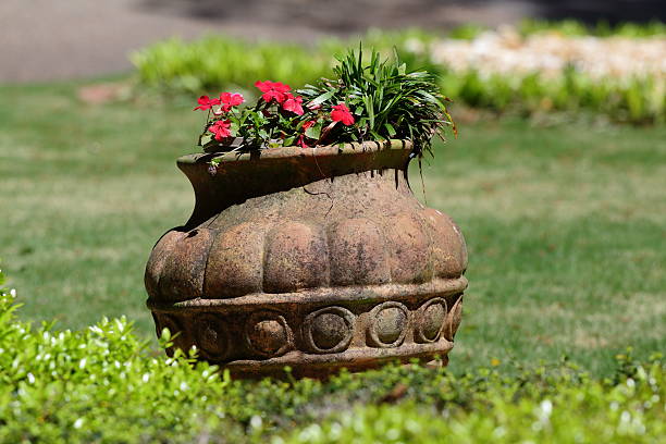istock Flowers in Clay Pot 521419534