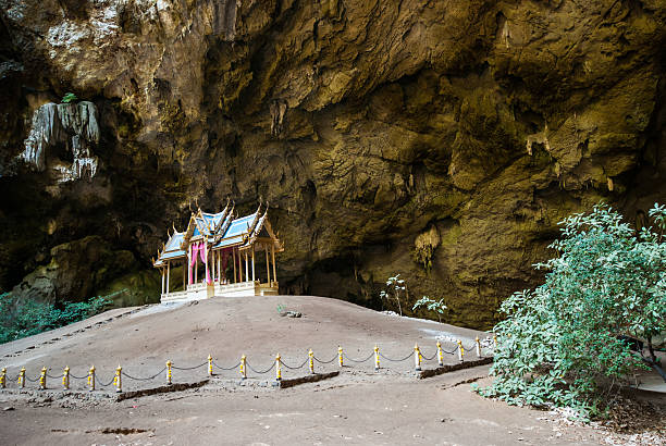 istock Beautiful cave at Tham-phrayanakorn, Sam Roi YOT(King), Prachuap 521432076