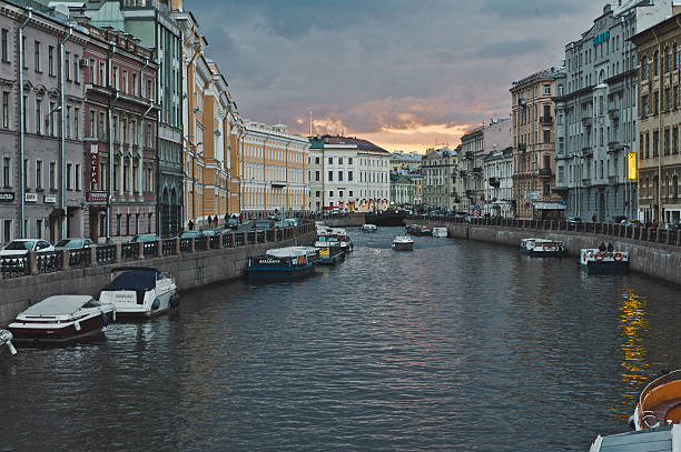 istock Griboedov Canal Embankment 1200. 521437157