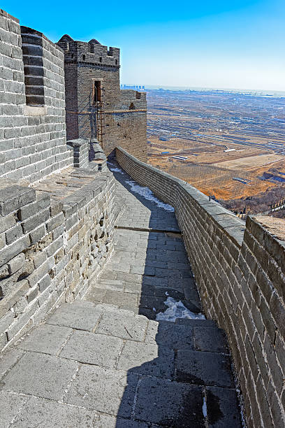 смотровая башня на великий китай стене - ship fort castle stone wall стоковые фото и изображения