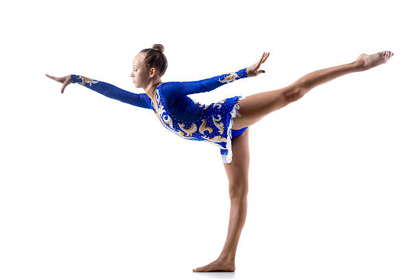 バレリーナのワークアウト - motion muscular build dancing ballet ストックフォトと画像