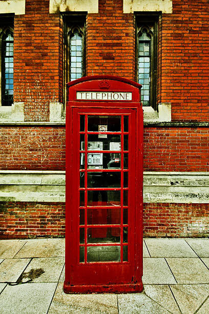 istock Red telephone booth in Stratford upon Avon, UK 521471868