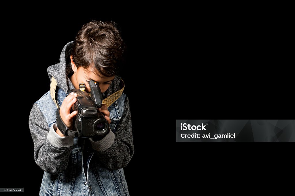 chico tomas con cámara de vídeo - Foto de stock de Niño libre de derechos
