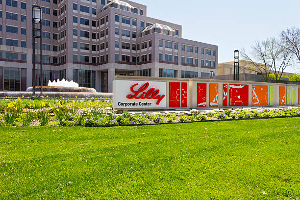 Indianapolis - April 2016: Eli Lilly and Company VI Indianapolis, U.S. - April 16, 2016: Eli Lilly and Company World Headquarters. Lilly makes Medicines and Pharmaceuticals VI methadone stock pictures, royalty-free photos & images