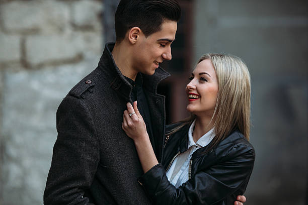 istock Young beautiful couple 521540592