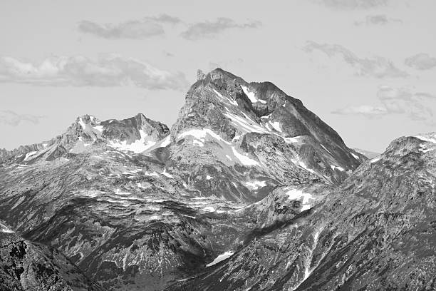 View on the snowy Tiroler Alps in Austria during a beautiful winter day. The mountains around the Linker Fernerkogel are seen from the Tiefenbachkogel ski slopes of the Sölden Ski Area near the Ötztal.
