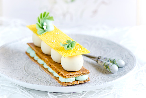 Millefeuille with pear ganache cream and fresh mint