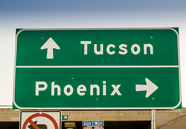 istock Tucson, Phoenix, Arizona Highway road sign 521619929