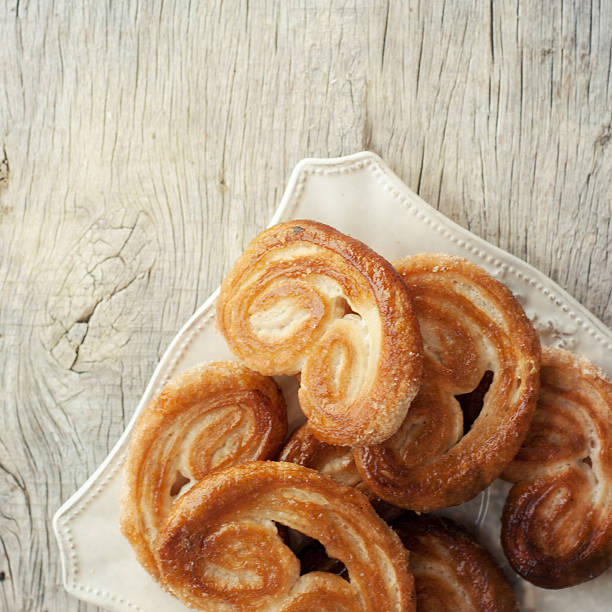 istock Palmeras - sweet puff pastry 521661727