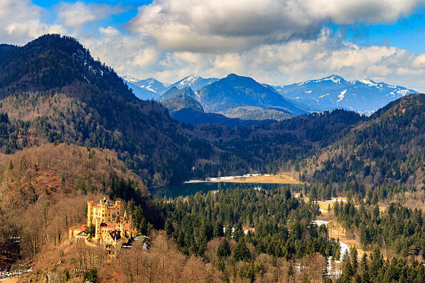 istock Alps and lakes in a summer day in Germany 521705394