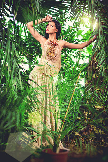 istock Beautiful elegant woman 521711261
