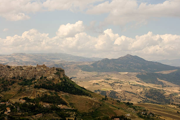 istock View of Calascibetta 521723477