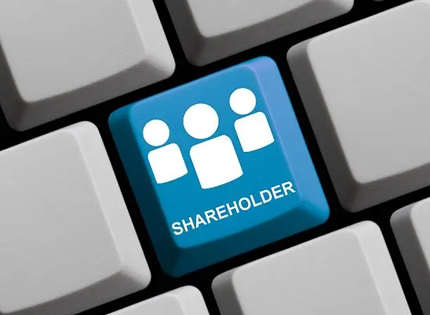 Photo of Shareholder online