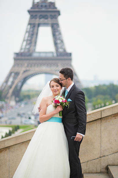istock Just married couple in Paris 521789971