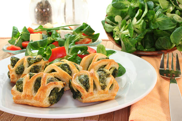 Puff pastry with spinach and cheese filling
