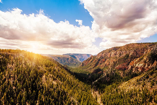 istock Mountain Valley in Flagstaff Arizona 521813972