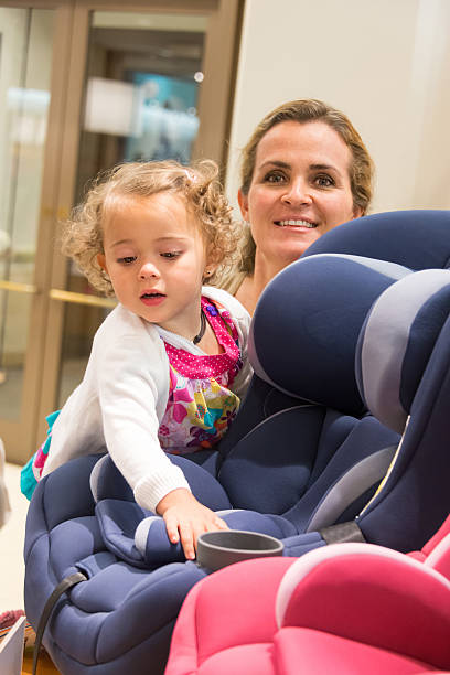 istock Shopping for a baby car seat 521851415