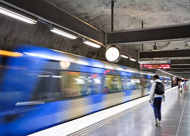 istock Waiting for subway train, Stockholm 521910045